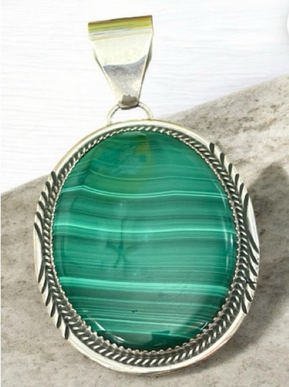 Herman Lee Navajo 925 Sterling Silver Tribal Malachite Pendant